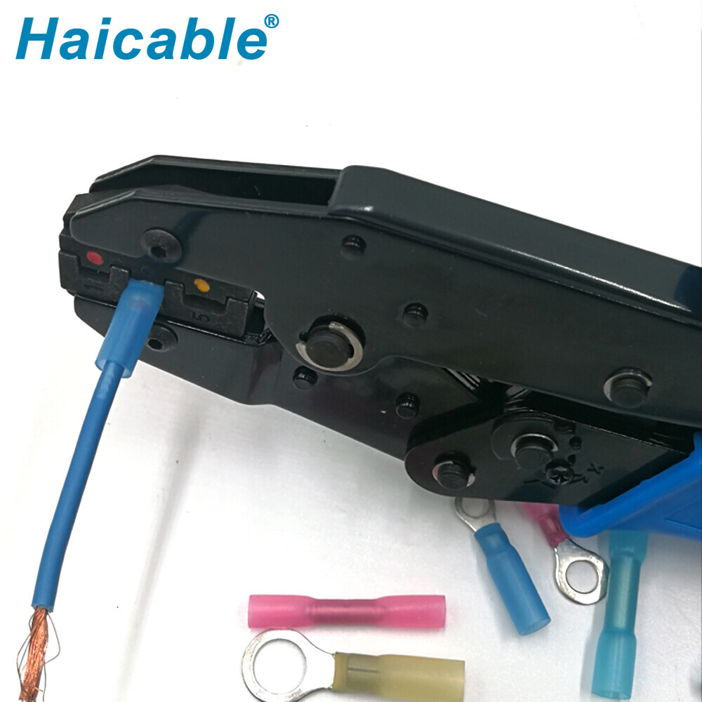 Outils de sertissage pour bornes thermiques LX-125