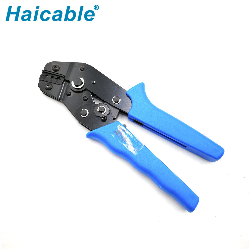 Bornes non isolées et outils de sertissage pour connecteurs SN-02 Bornes non isolées et outils de sertissage pour connecteurs SN-02