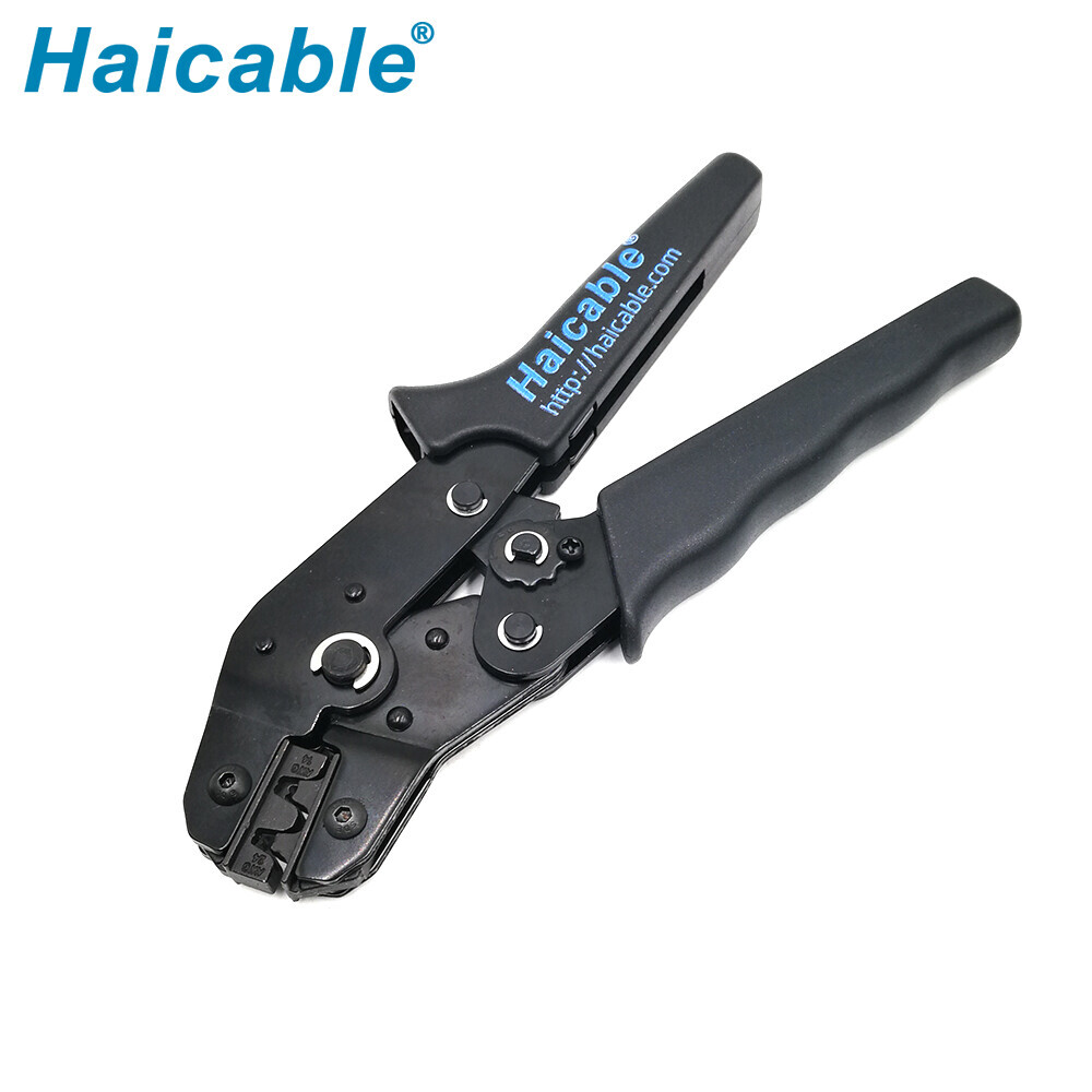 Bornes non isolées et outils de sertissage à languette SN-11011