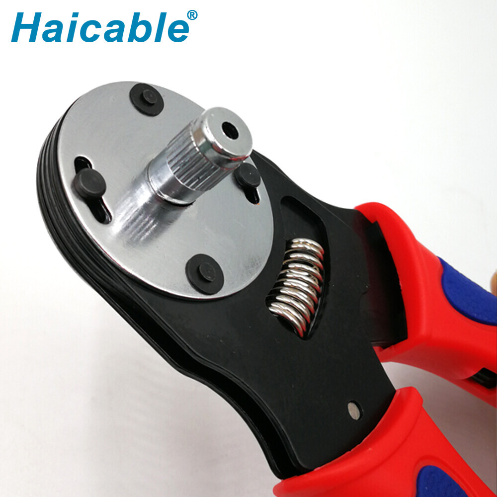 Outils de sertissage Deutsch et Amphenol pour bornes à barillet fermé LXL-1418