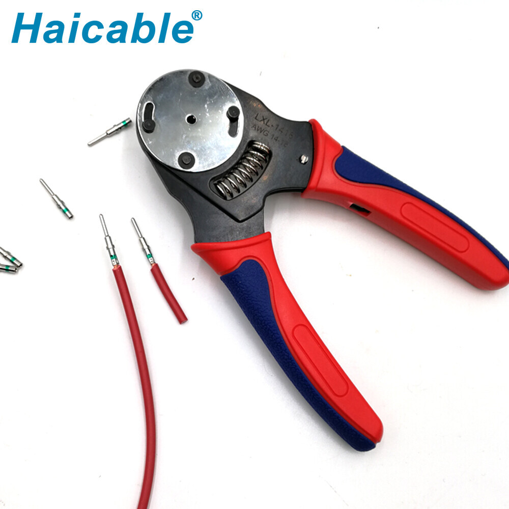 Outils de sertissage Deutsch et Amphenol pour bornes à barillet fermé LXL-1418