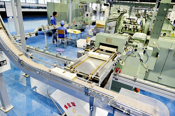 Serves air purification and dust control in tobacco industry production processes