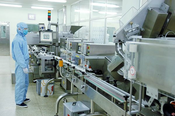 Meets GMP standards for pharmaceutical solution clarification, raw material purification, and process water treatment, ensuring drug production safety.