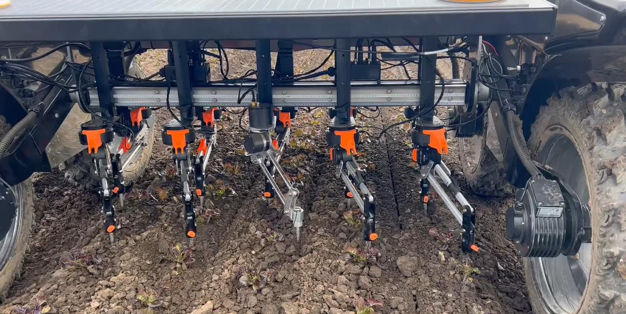 moteur d'articulation robotique pour grandes machines agricoles