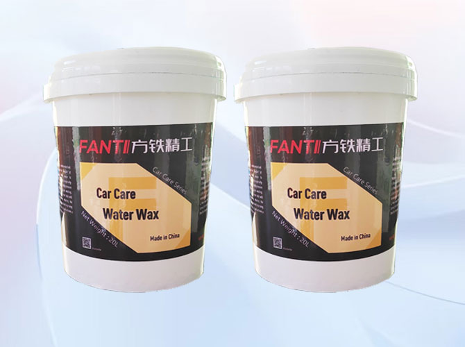 Cire pour machine de lavage de voitures