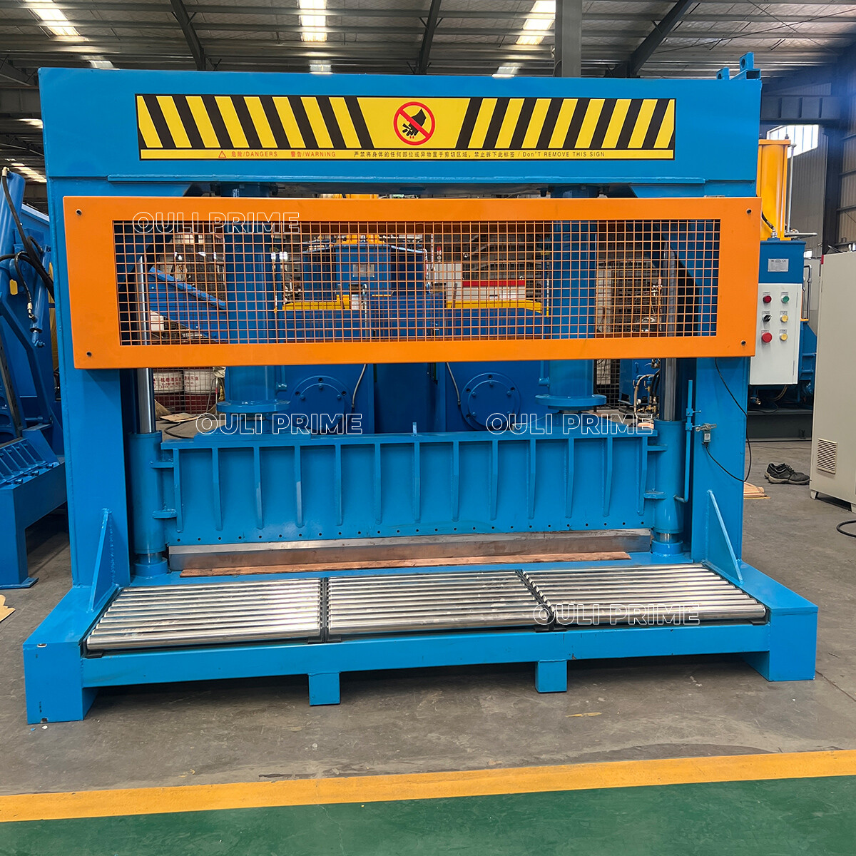 Coupeur de balles en caoutchouc hydraulique / Machine à couper le caoutchouc