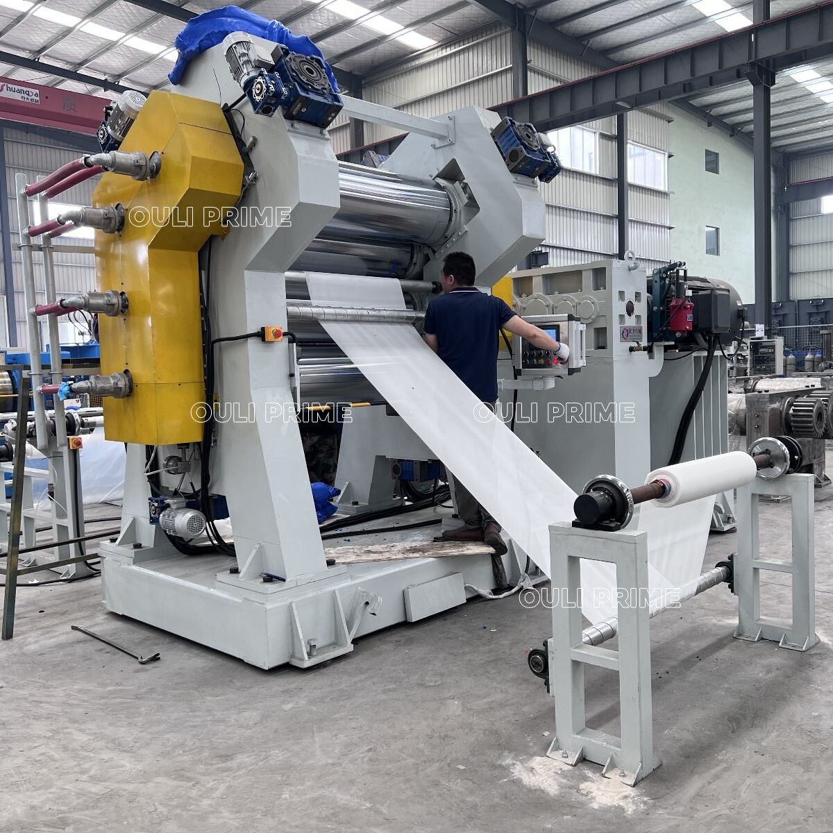 Máquina de calandrado de caucho de 4 rodillos / máquina para fabricar láminas de caucho