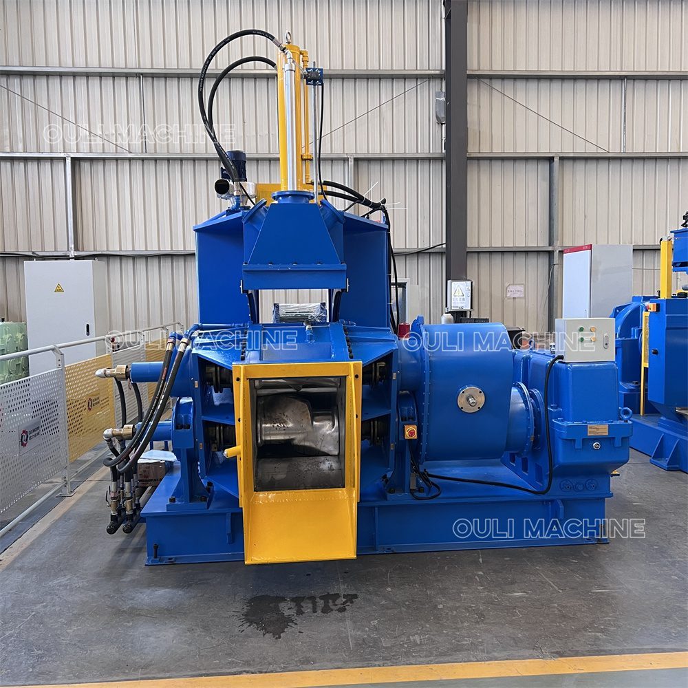Malaxeur à caoutchouc à vérin hydraulique
