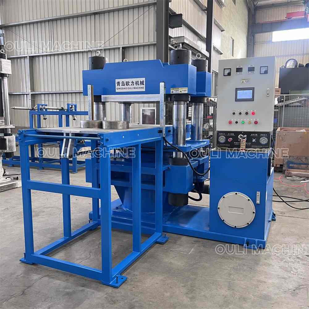 Presse de vulcanisation du caoutchouc