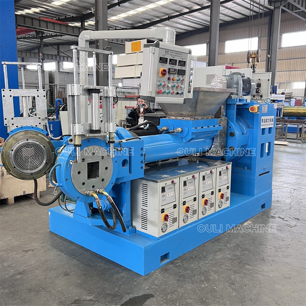 Máquina de extrusão de borracha com alimentação a frio