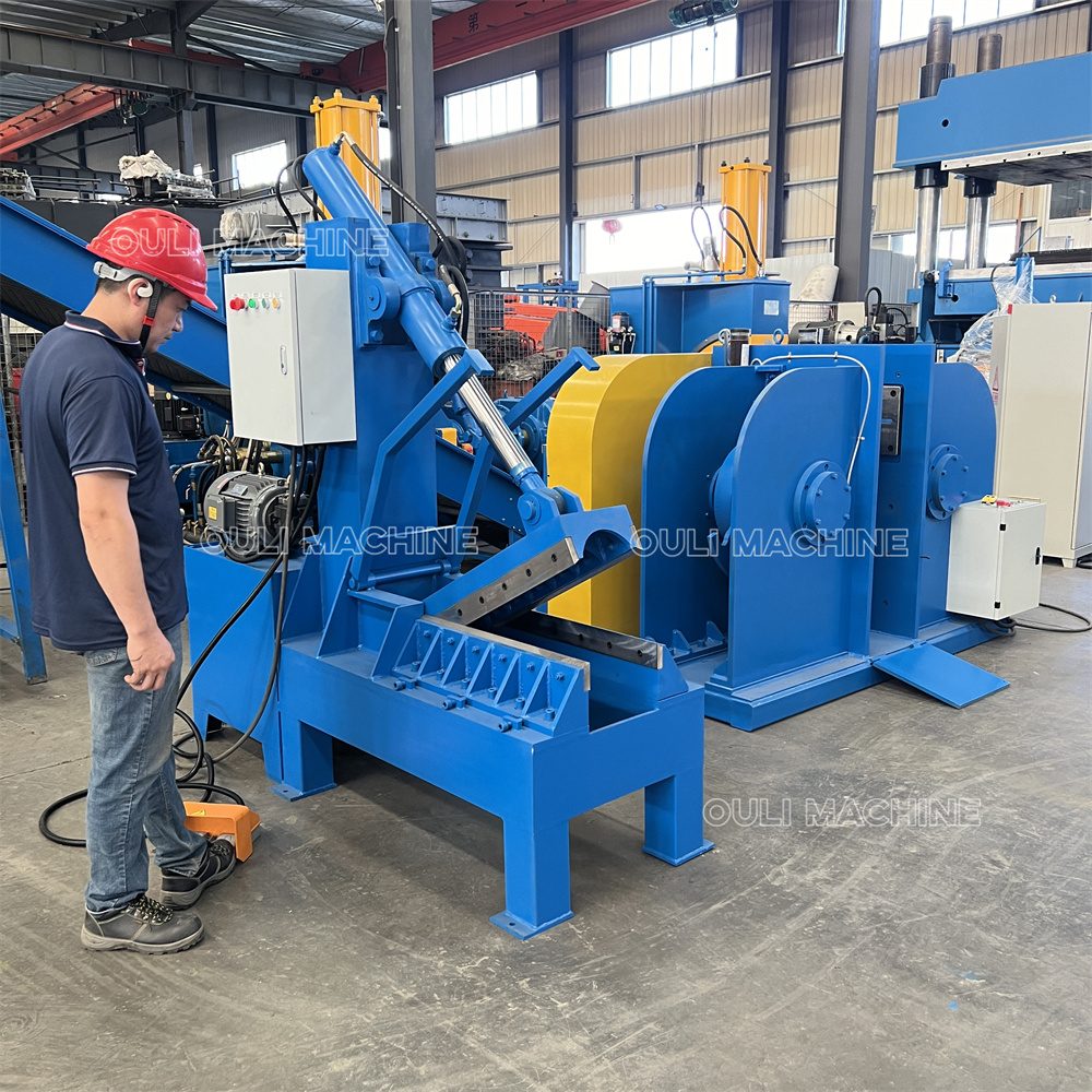 Máquina de Corte de Pneus