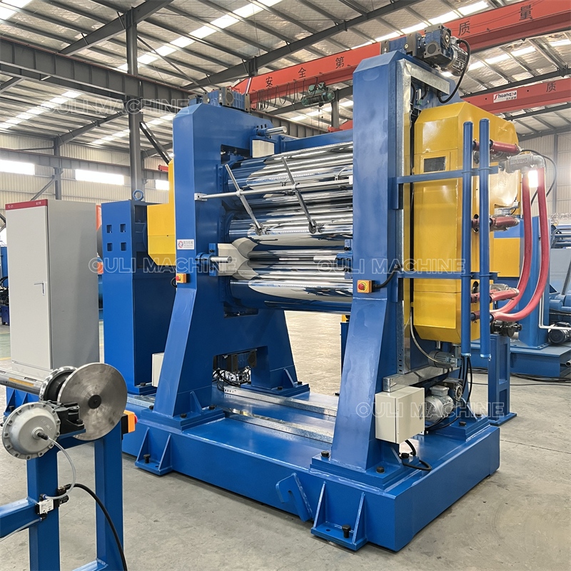 Calandria de caucho de cuatro rodillos