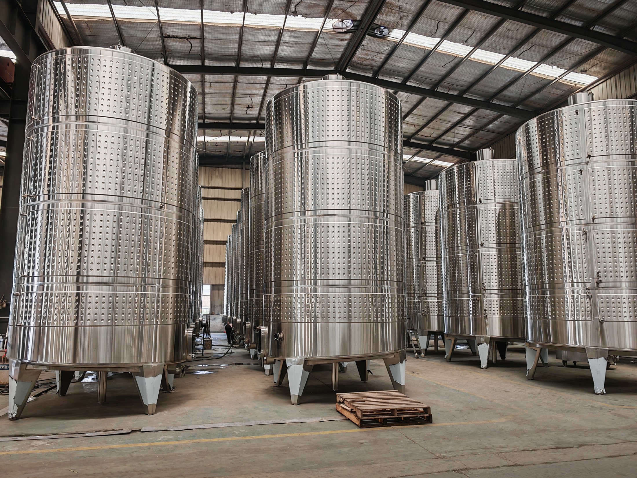 Serbatoi per Vino in Acciaio Inossidabile Premium per la Vinificazione