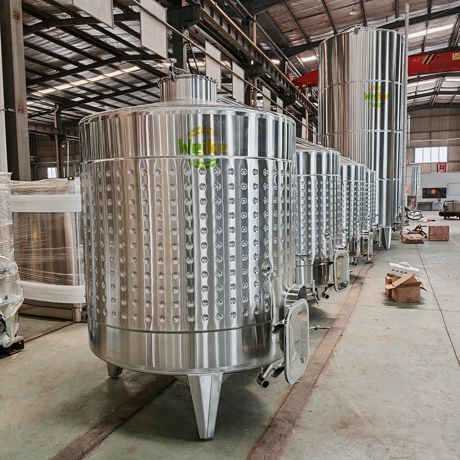 fermentatore per vino rosso