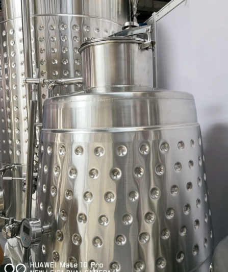 Quali ritardi può ridurre un fornitore diretto di fabbrica di attrezzature per birrifici?