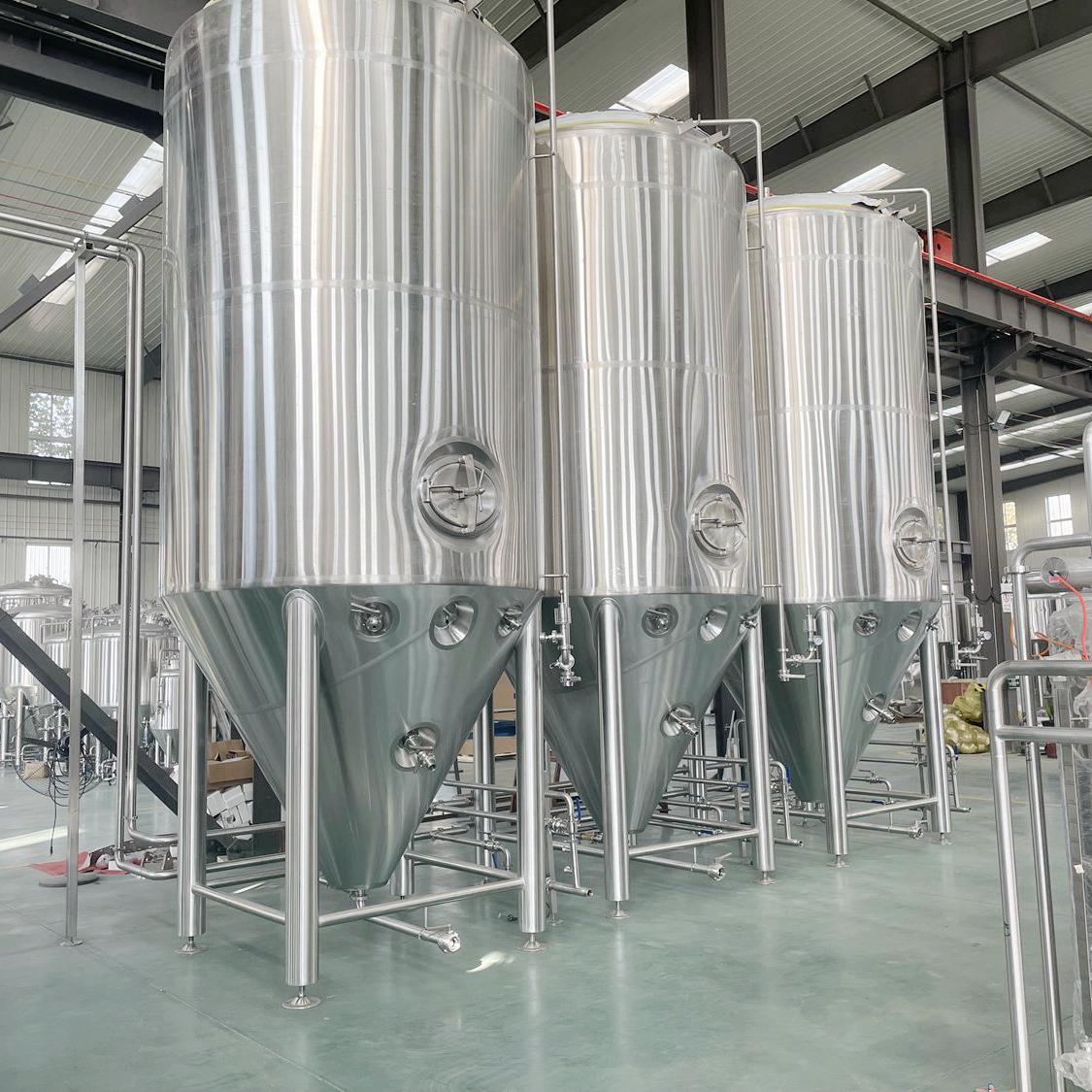 industriële biergistingstanks