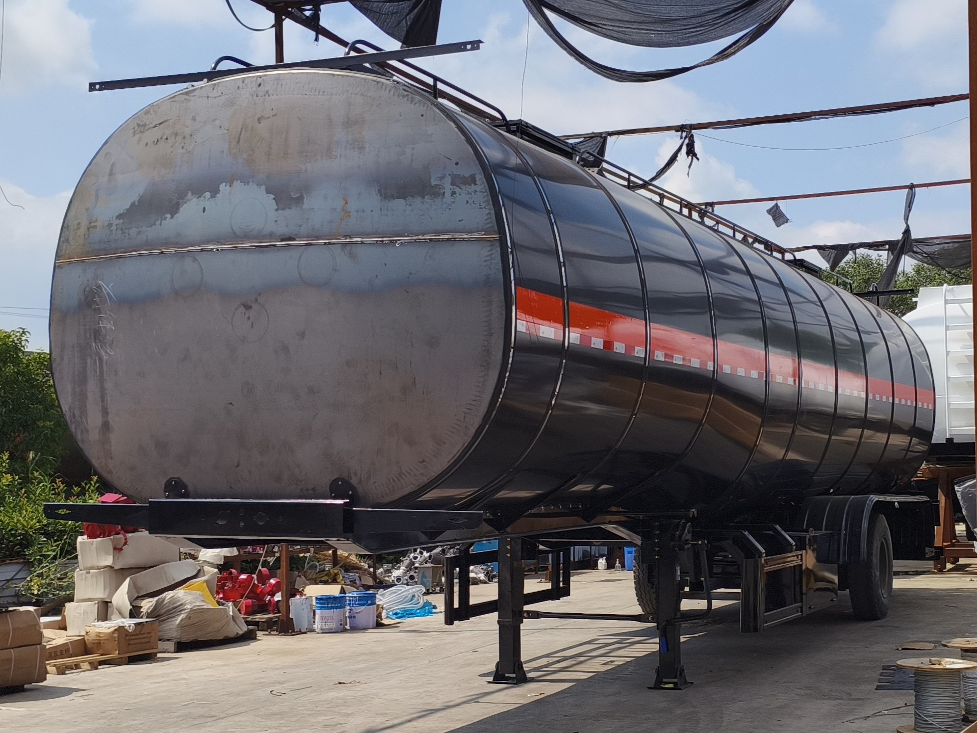 40.000-L-beheizter Bitumen-Tankauflieger
